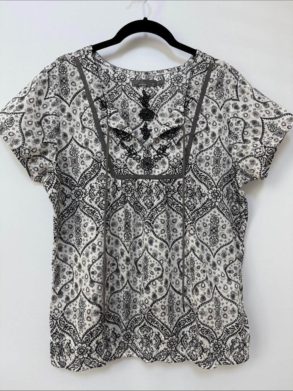 Prana Black and White Patterned Women's Top